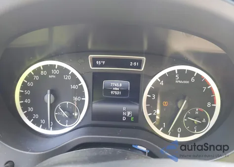 2018 Infiniti Qx30 Premium from USA, damaged, VIN SJKCH5CR3JA045357